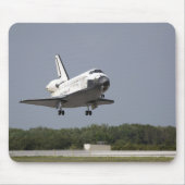 Space Shuttle Discovery nadert landing 2 Muismat (Voorkant)