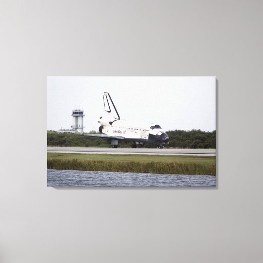 Space Shuttle Discovery op de start- en landingsba Canvas Afdruk (Voorkant)