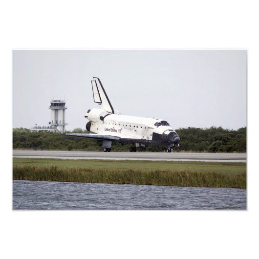 Space Shuttle Discovery op de start- en landingsba Foto Afdruk (Voorkant)