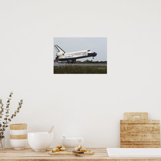 Space Shuttle Discovery raakt 2 Poster (Keuken)