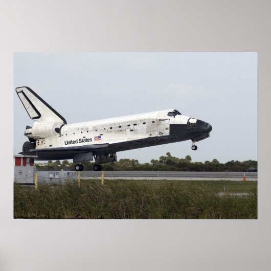 Space Shuttle Discovery raakt 2 Poster (Voorkant)