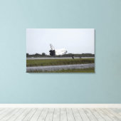 Space Shuttle Discovery raakt 3 Canvas Afdruk (Insitu (Houten vloer))