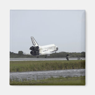 Space Shuttle Discovery raakt 3 Magneet