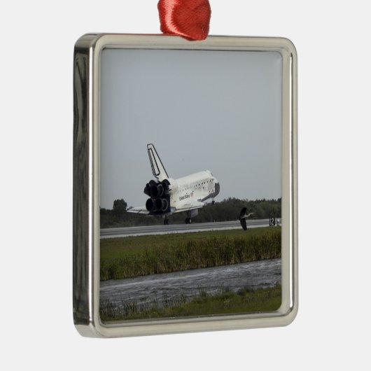 Space Shuttle Discovery raakt 3 Metalen Ornament (Rechts)
