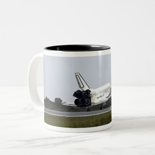 Space Shuttle Discovery raakt 3 Tweekleurige Koffiemok (Voorkant links)