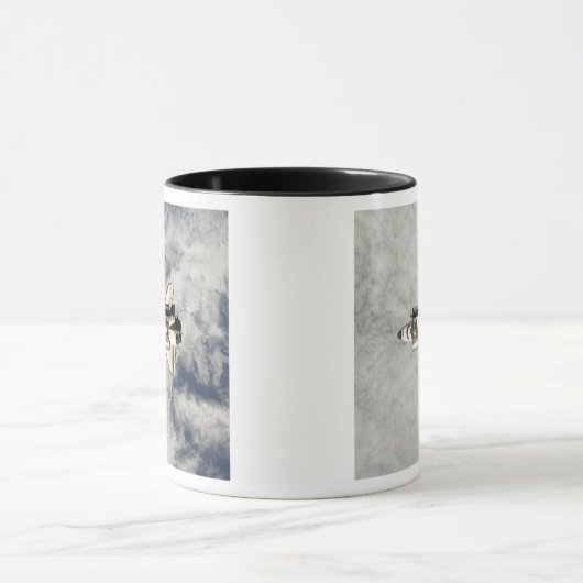 Space Shuttle Endeavor 12 Mok (Midden)