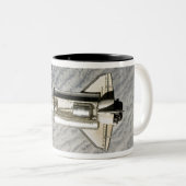 Space Shuttle Endeavor 13 Tweekleurige Koffiemok (Voorkant rechts)