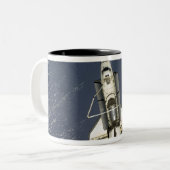 Space Shuttle Endeavor 15 Tweekleurige Koffiemok (Voorkant links)