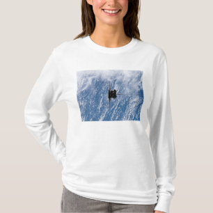 Space Shuttle Endeavor 18 T-shirt