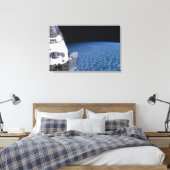 Space Shuttle Endeavor 24 Canvas Afdruk (Insitu (Slaapkamer))
