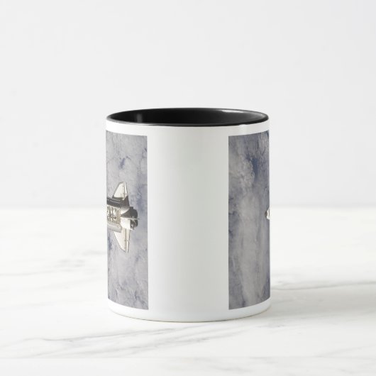 Space Shuttle Endeavor 6 Mok (Midden)