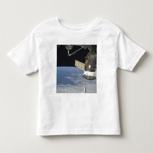 Space shuttle Endeavor, een Soyuz ruimtevaartuig Kinder Shirts (Voorkant)
