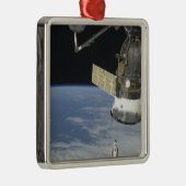 Space shuttle Endeavor, een Soyuz ruimtevaartuig Metalen Ornament (Rechts)