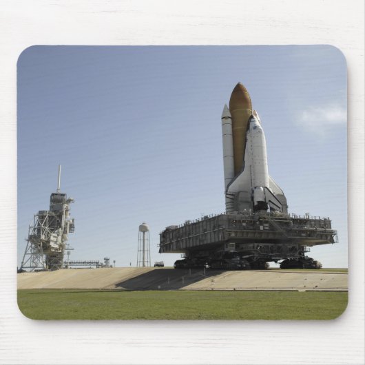 Space Shuttle Endeavor nadert de lancering p Muismat (Voorkant)