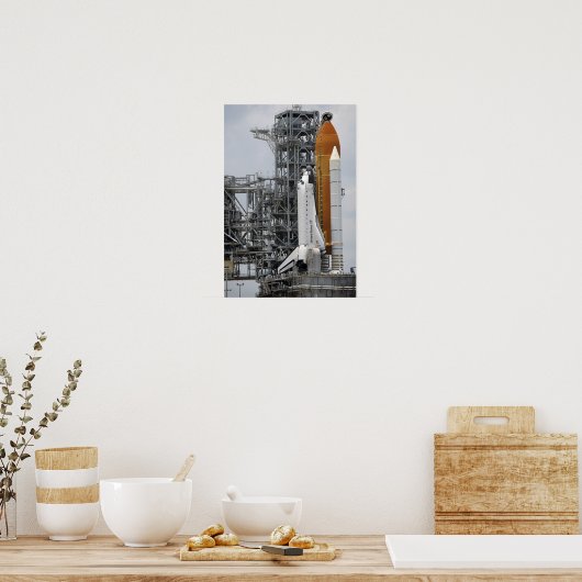 Space Shuttle Endeavor op het lanceerpad 3 Poster (Keuken)