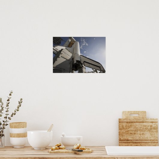 Space Shuttle Endeavor op het lanceerpad 3 Poster (Keuken)