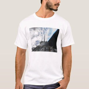 Space Shuttle Endeavor's laadbay 2 T-shirt