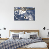 Space Shuttle Endeavour 8 Canvas Afdruk (Insitu (Slaapkamer))