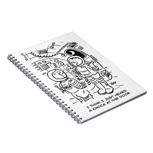 Spacemen op het ruimteschip Hear Knock aan de deur Notitieboek (Rechterzijde)