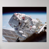 Spacewalk (STS-104) Poster (Voorkant)