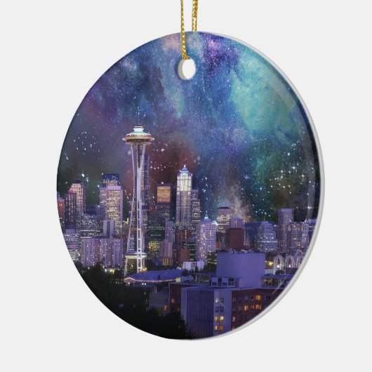 Spacey Seattle Keramisch Ornament (Links)