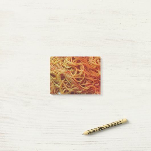 Spaghetti Post merkt op Post-it® Notes (Op bureau)