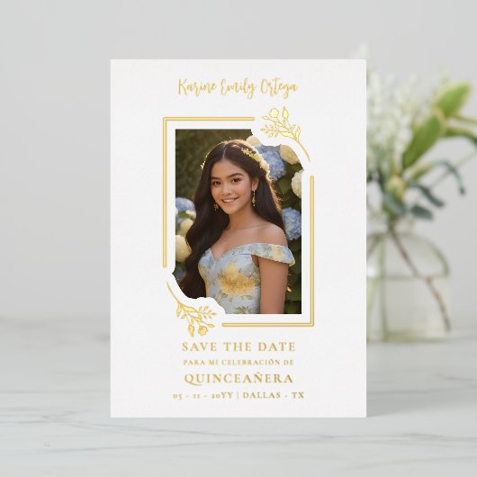 Spanish Elegant Photo Quinceañera Yellow Floral Folie Uitnodiging (Staand Voorkant)