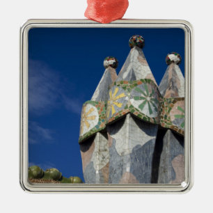 Spanje, Catalonië, Barcelona. Casa Batllo (1906). Metalen Ornament