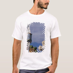 Spanje, Catalonië, Barcelona. Casa Batllo (1906). T-shirt