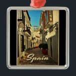 Spanje Vintage Travel Metalen Ornament<br><div class="desc">Deze prachtige scène van een vreemde straat in Spanje zorgt voor een geweldige retro-reisposter met een gebogen 60s.</div>