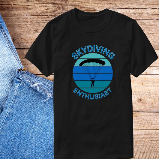 Spannend op zoek naar skydiving liefhebber t-shirt