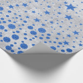 Sparblauwe sterren op abstract zilverpapier cadeaupapier (Hoek)