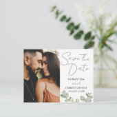 Sparen de Datum Groene Waterverf Eucalyptus Wedden Aankondigingskaart (Staand voorkant)