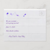 Sparen de Datum met paarse bloemen Aankondigingskaart (Achterkant)