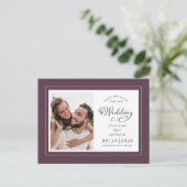 Sparen de Datum Paarse Foto & Witte Legant Weddens Aankondigingskaart (Staand voorkant)