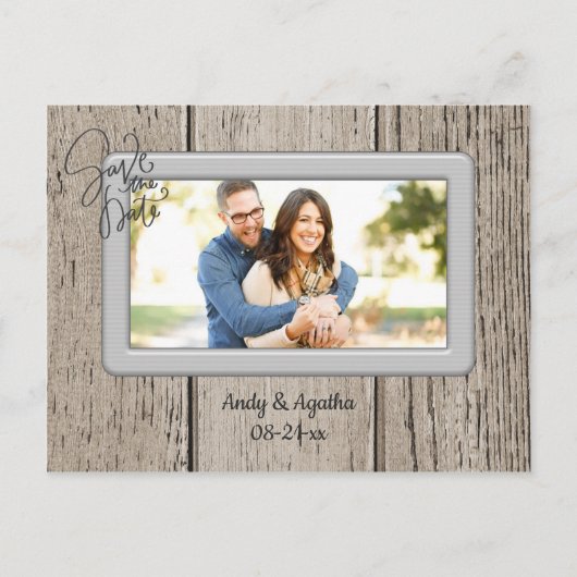 Sparen de Datum Rustic Wooden met Foto Aankondigingskaart (Voorkant)