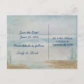 Sparen de Datum schattig stel op strand Aankondigingskaart (Achterkant)
