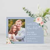 Sparen de Nieuwe Datum Blauwe Blush Pink Floral Save The Date (Staand voorkant)