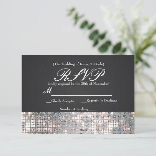 Sparkle Sequins Glamour Zwart Bruiloft RSVP Kaart (Staand voorkant)