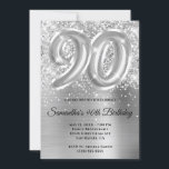 Sparkly Glittery Silver Glam 90th Birthday Kaart<br><div class="desc">Creëer je eigen faux Silver Glitter en folie 90ste verjaardag uitnodiging voor je beste vriend. Op de achtergrond bevindt zich een korrelig glazuur silvery gray ombre folie digitale kunst met een faux ballonkunst #90. Pas de kleuren of stijlen van de uitnodigingsdoopvont aan. De faux het aantalballonnen van de folie overlappen...</div>