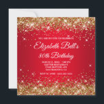 Sparkly Gold Glitter Red Ombre 80th Birthday Kaart<br><div class="desc">Een elegant fancy monogram 80ste verjaardag uitnodiging voor haar. Faux goudglitter girale glazen met sparkles tegen een donker en helder rood ombre grafisch afbeelding. Het fancy klassieke bloeiende kalligrafische monogram op de rug kan worden aangepast. Een mooie uitnodiging voor je grootmoeder op haar achttigste mijlpaal verjaardag. Alle gouden glitterelementen en...</div>