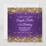 Sparkly Gold Glitter Royal Paars 21st Birthday Kaart<br><div class="desc">Een elegante monogrammed mijlpaal 21e verjaardag viering uitnodiging voor haar. U kunt het leeftijdsjaar gemakkelijk aanpassen voor andere verjaardagen of speciale evenementen. Faux glanzend glitter girale glanzen met glans tegen een koninklijk paars ombre grafisch afbeelding. Het fancy klassieke bloeiende kalligrafische monogram op de achterzijde kan worden aangepast. Een geweldig feest...</div>