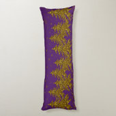 Sparkly Gold-kerstboom, sterren, sneeuw op paars Lichaamskussen (Achterkant (Verticaal))