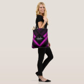 Sparkly metallic hot roze zwarte chevron Monogram Tote Bag (Op model)