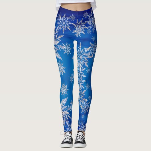 Sparkly Silver Snowflakes op blauw Leggings (Voorkant)