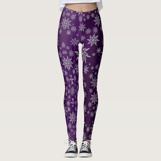 Sparkly Silver Snowflakes op Paars Leggings (Voorkant)