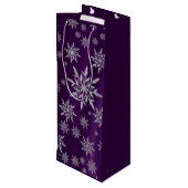 Sparkly Silver Snowflakes op Paars Wijn Cadeautas (Achterkant Gekanteld)