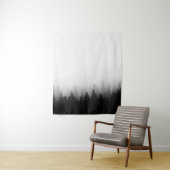 Sparrenbos in mist wandkleed (In situ)