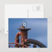 Sparrow die bovenop een rood briefkaart zit (Voorkant / Achterkant)