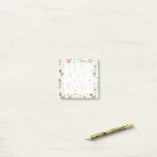 Spat pattern met speelse dieren & speelgoed post-it® notes (Op bureau)